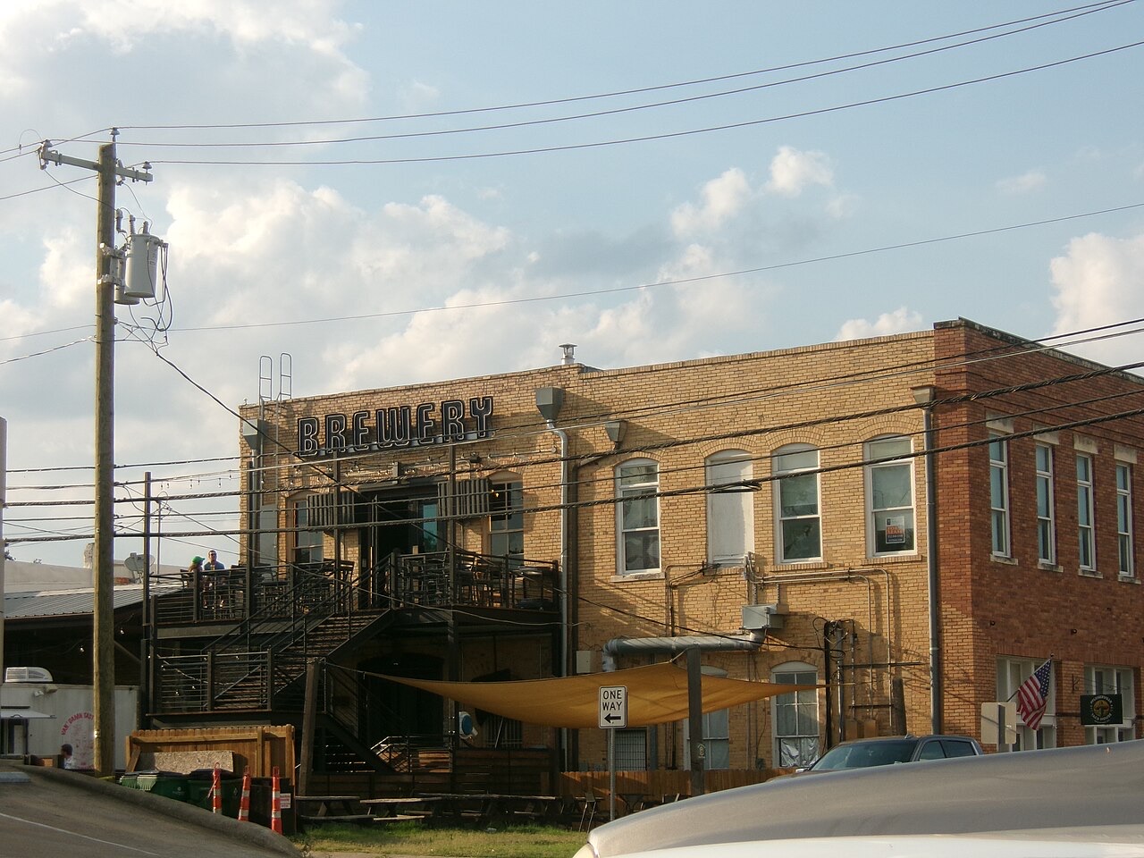 Warehouse Space in Pflugerville, TX